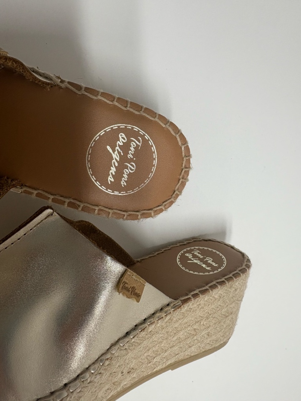 Toni Pons Ivonne Espadrille Platinum With Gold Leather Uppers - Size 39 - NEW. - Picture 4 of 12